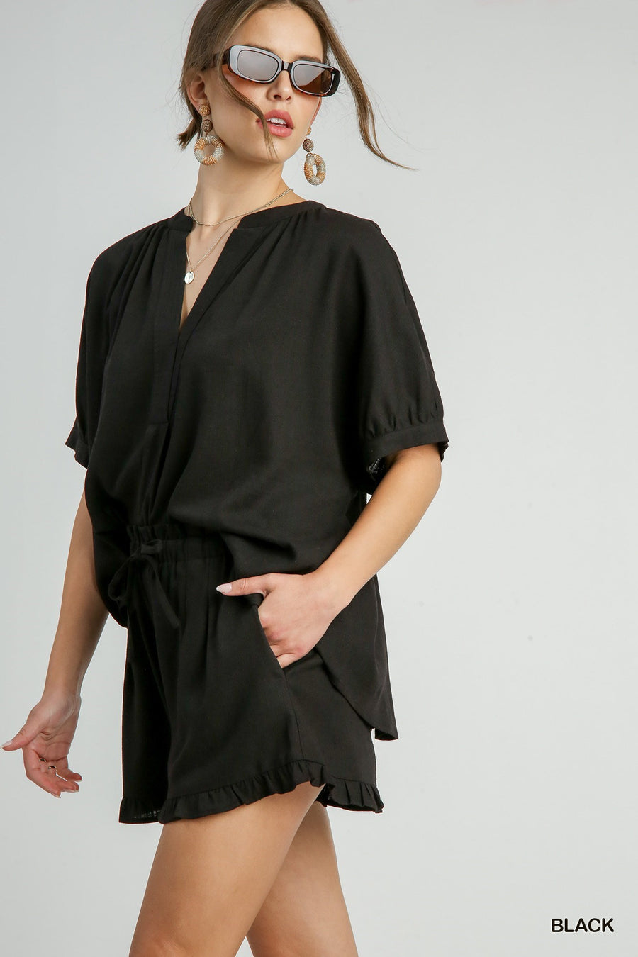 Black Linen Ruffle Hem Shorts