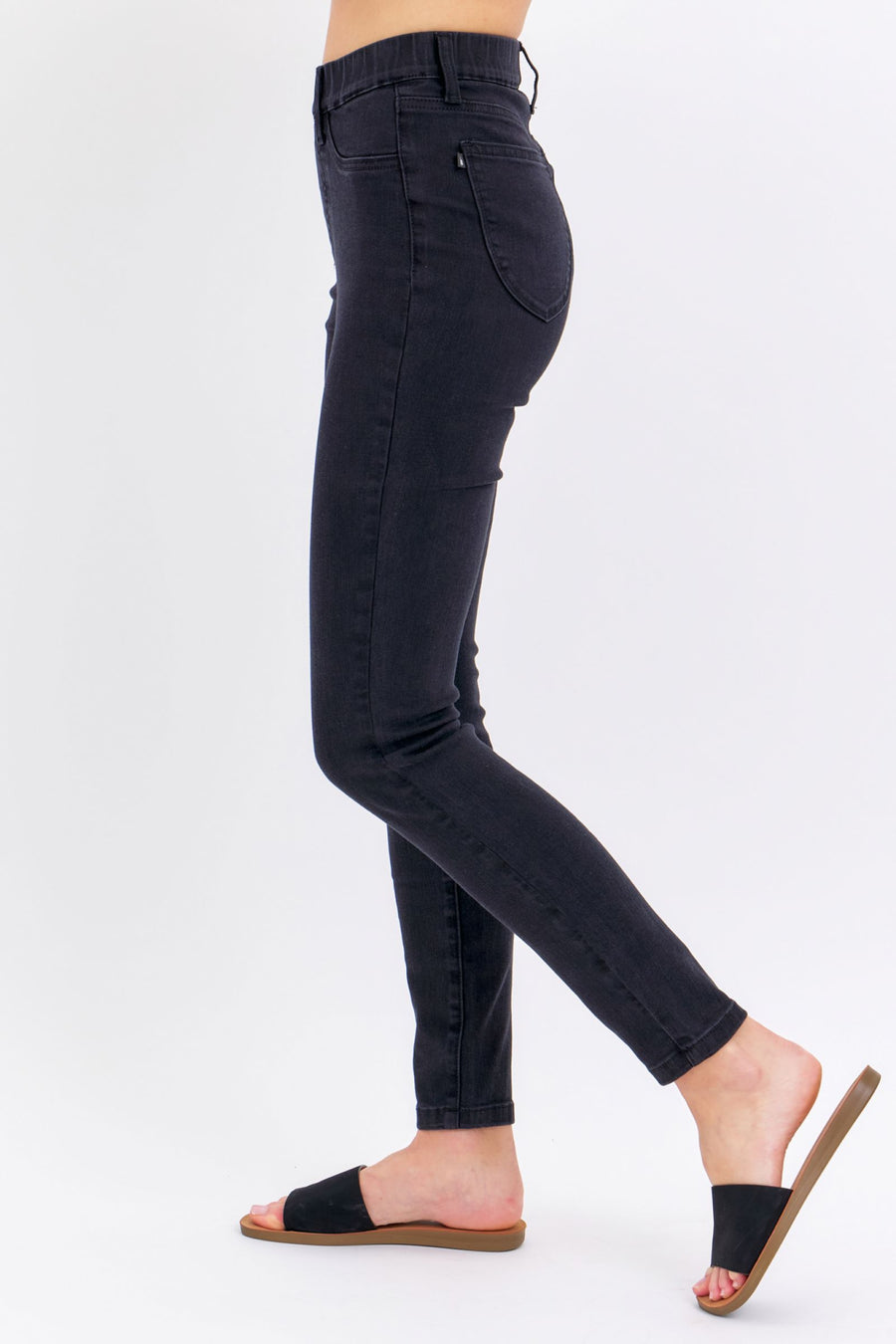 Judy Blue Black Pull On Skinny Jeans